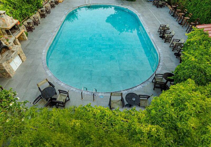 בית מלון כפרי Roxani