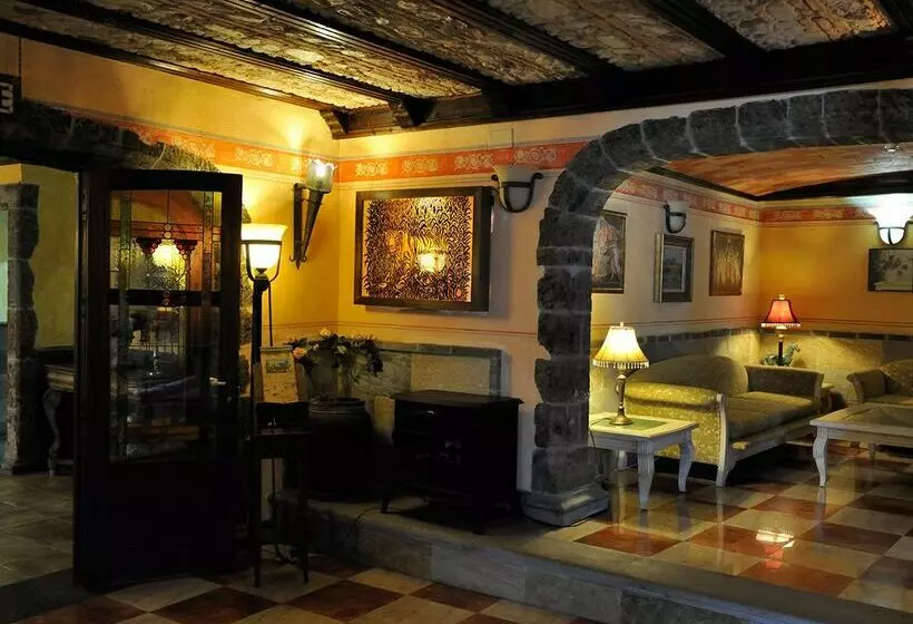 田舎風ホテル El Nogal  Boutique & Spa