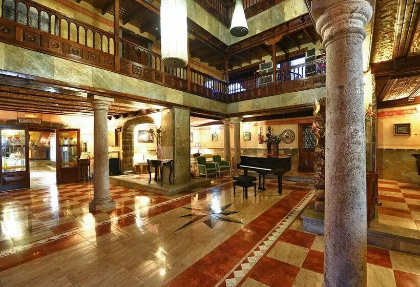 田舎風ホテル El Nogal  Boutique & Spa