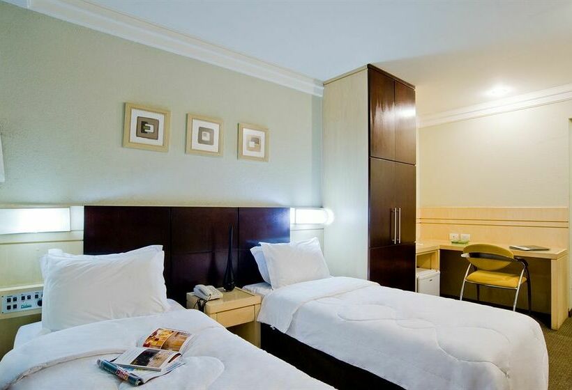 فندق Slaviero Executive Pinhais