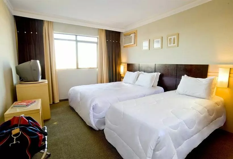 Hotel Slaviero Executive Pinhais