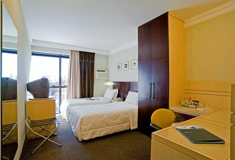 Hotel Slaviero Executive Pinhais