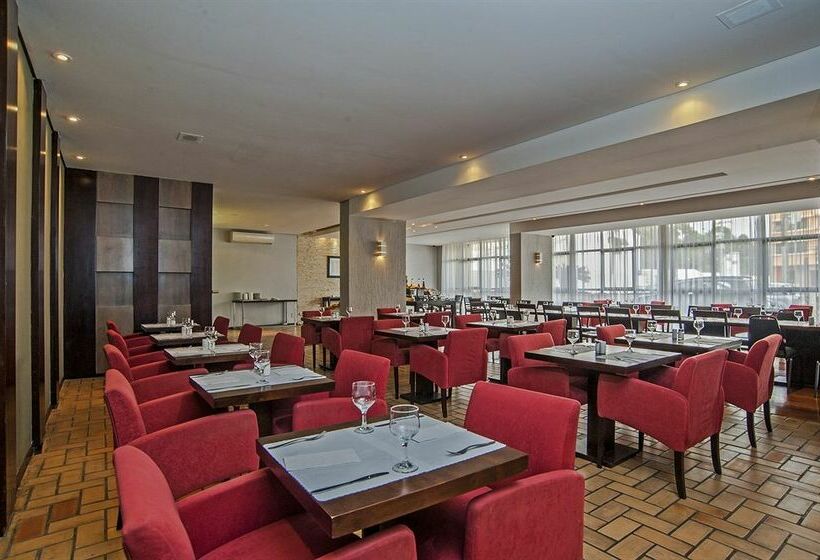 فندق Slaviero Executive Pinhais