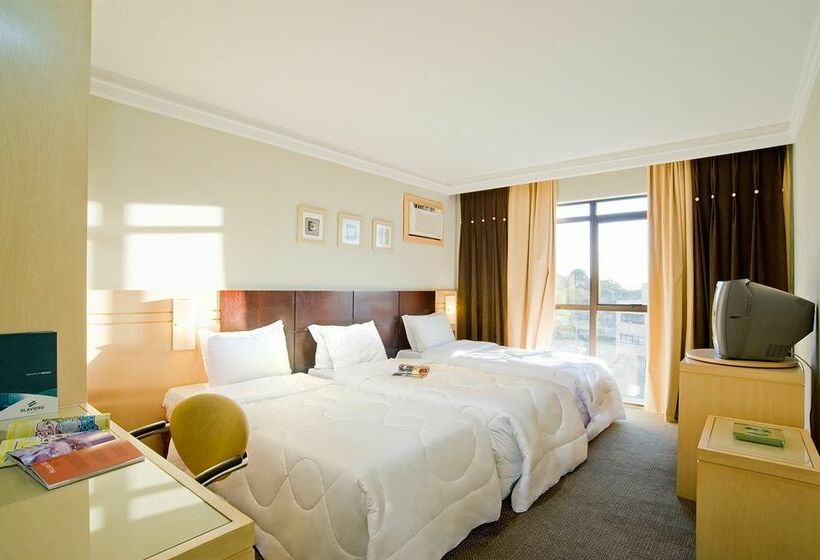 فندق Slaviero Executive Pinhais