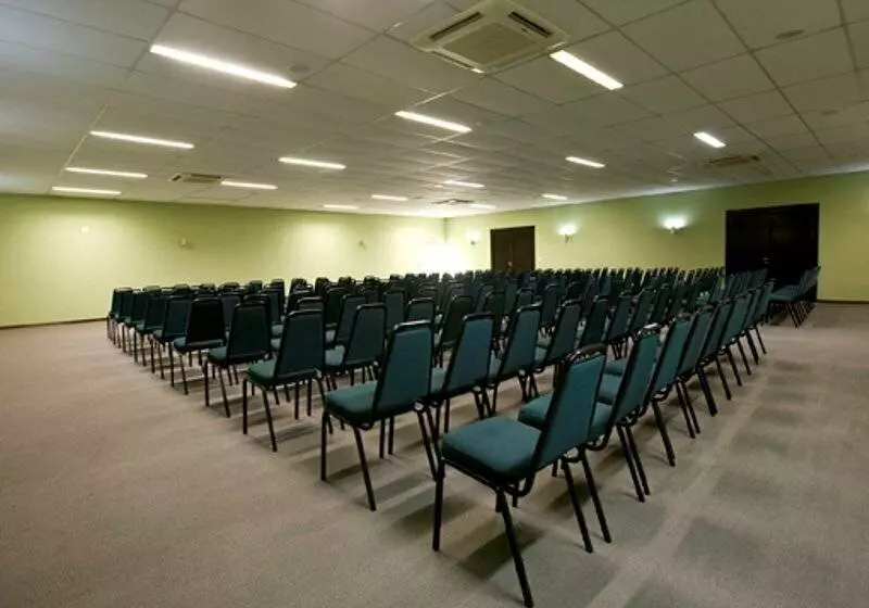 Hotel Slaviero Executive Pinhais