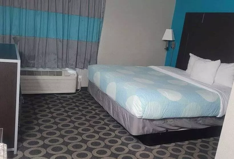 Hotelli Travelodge By Wyndham San Antonio Downtown Northeast