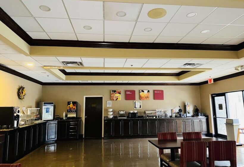 Otel Vista Suites Near Leconte Convention Center