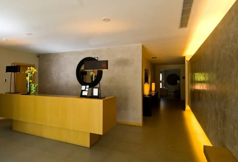 Lavanda Hotel Miravillas