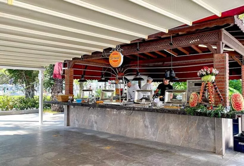 Курорт Catamaran Quality Times