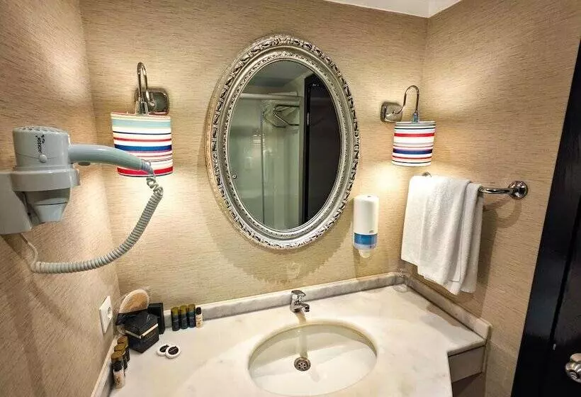 Курорт Catamaran Quality Times