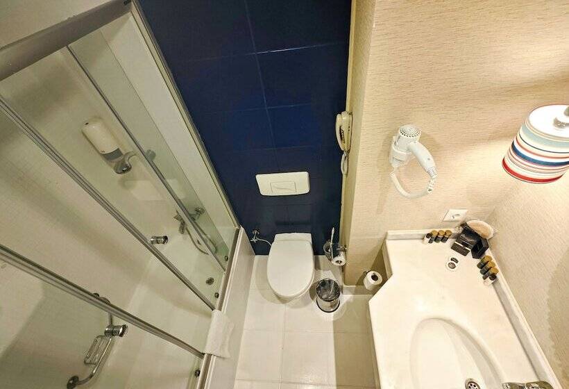 استراحتگاه Catamaran Quality Times