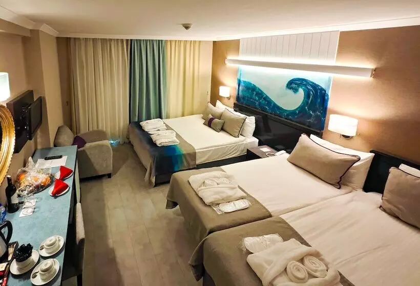 Курорт Catamaran Quality Times