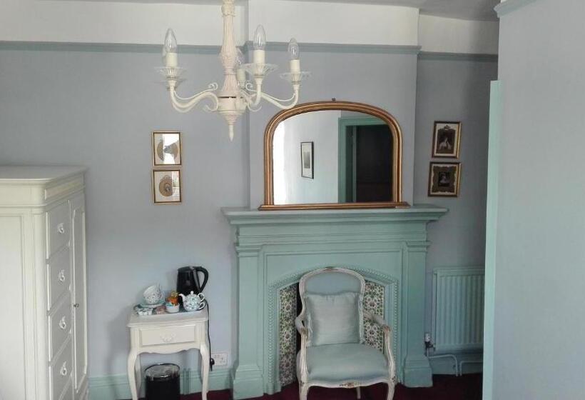 הוסטל The Merlin