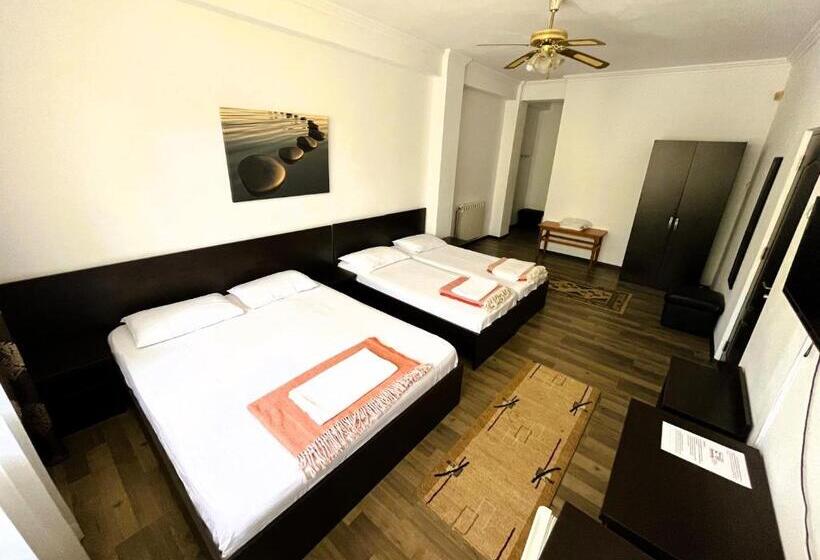 هاستل Vila Egreta