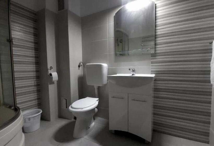 هاستل Vila Egreta