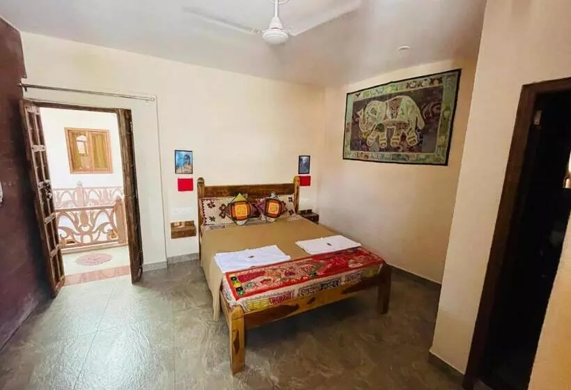 Hotelli Corsican Haveli