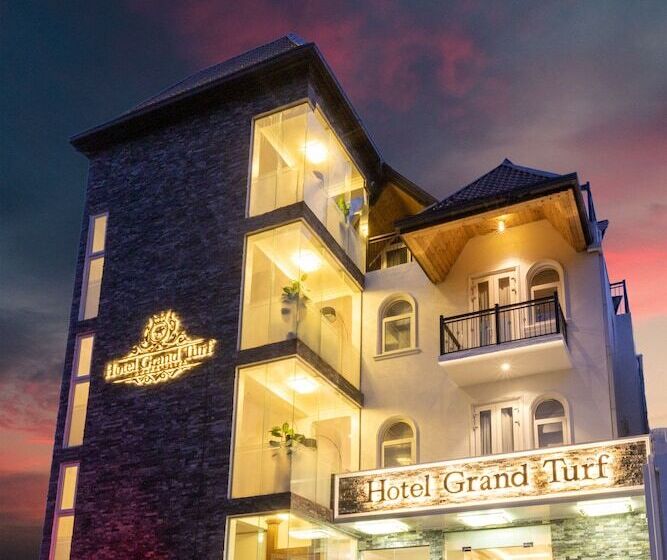 فندق Grand Turf
