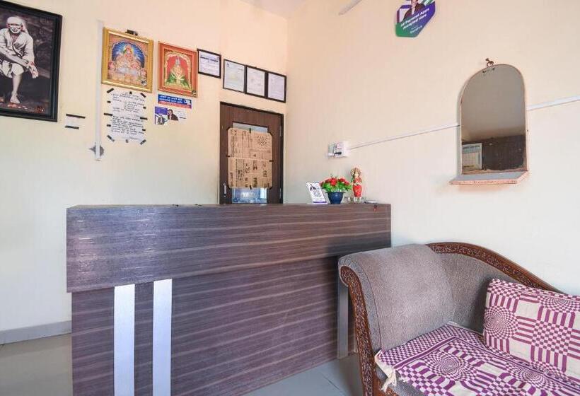 Отель Spot On Kanyaratna And Lodging