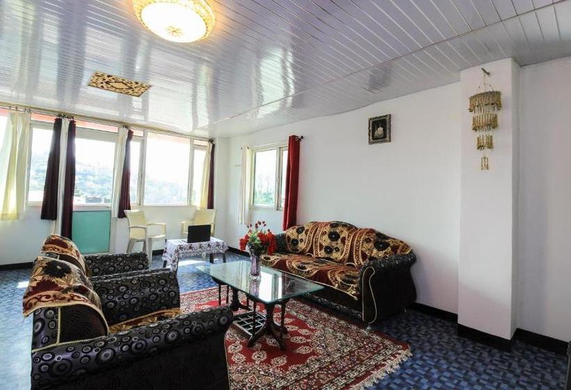 펜션 Oyo Home 71709 Elegant Homestay Bhimtal