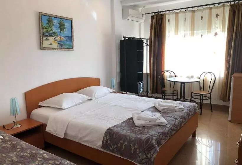 ペンション Vila Timona