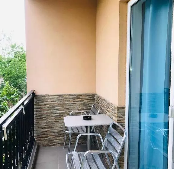 ペンション Vila Timona