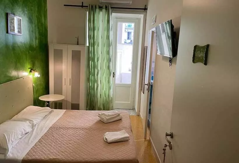 تختخواب و صبحانه Antichi Riverberi In Station