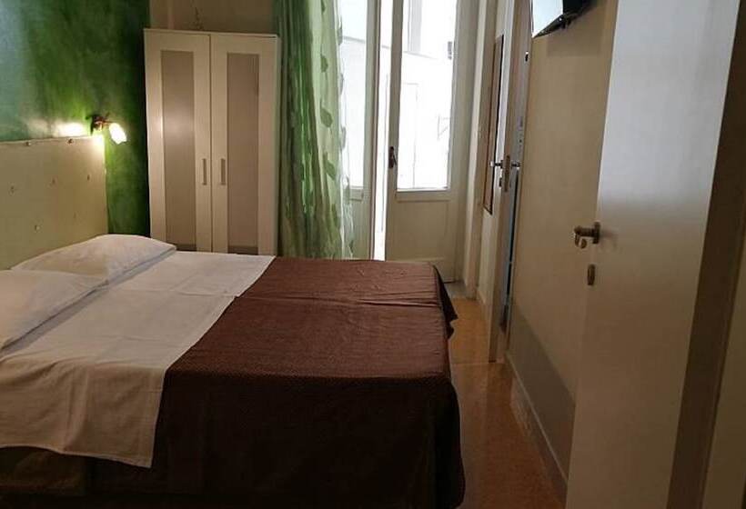 تختخواب و صبحانه Antichi Riverberi In Station