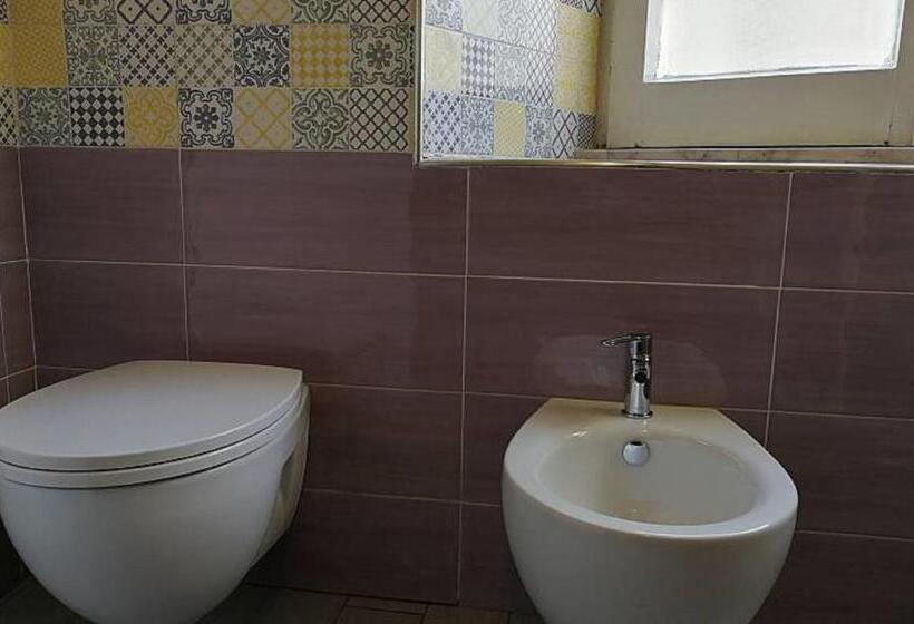 تختخواب و صبحانه Antichi Riverberi In Station