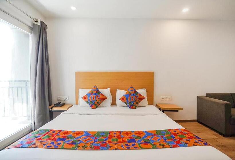 Fabhotel Prime Cloud 9