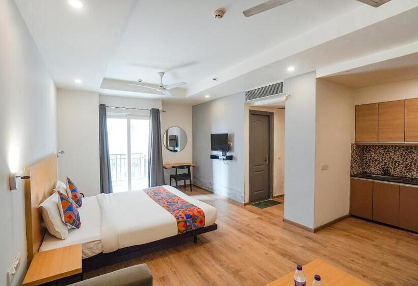 Fabhotel Prime Cloud 9