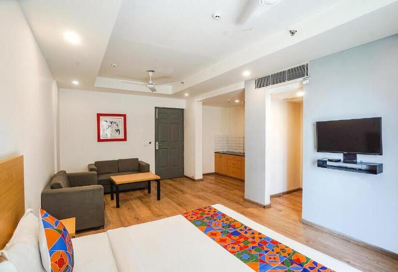 Fabhotel Prime Cloud 9