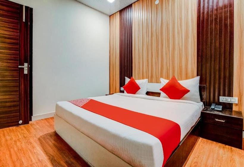 Otel Oyo Flagship 31025 Royal Residency Bata Chowk