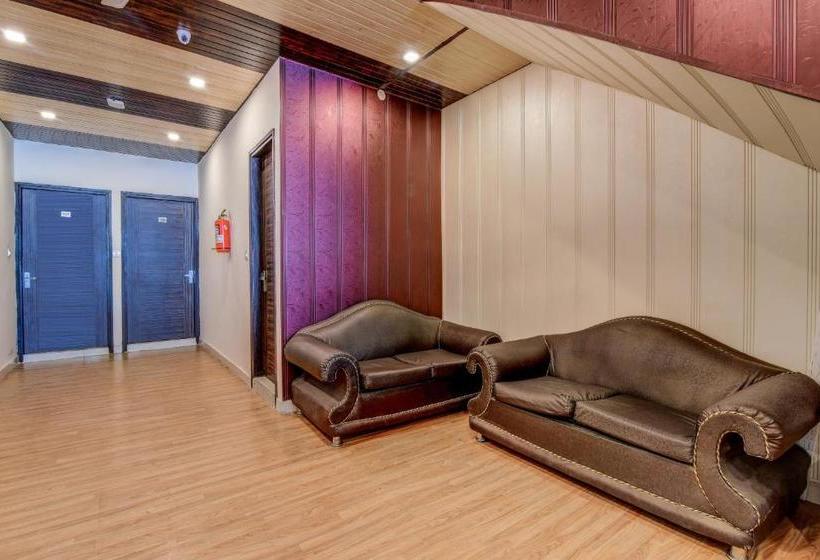 Otel Oyo Flagship 31025 Royal Residency Bata Chowk