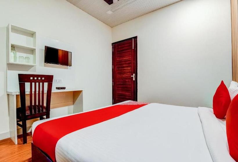 Otel Oyo Flagship 31025 Royal Residency Bata Chowk