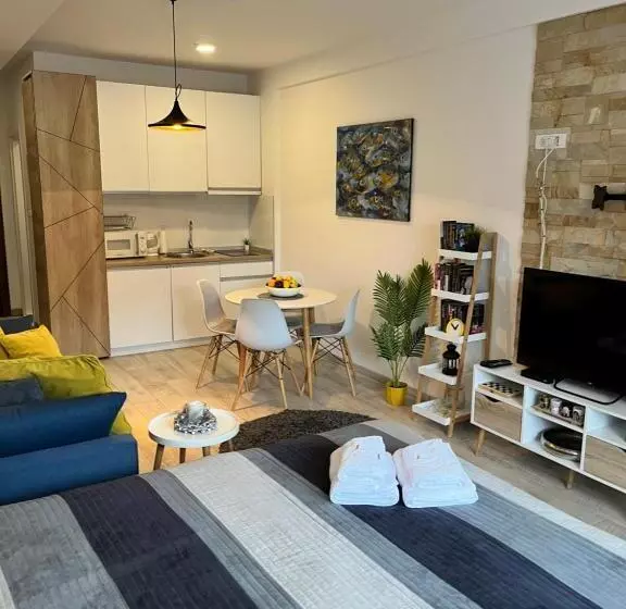 Milmari Resort   Apartman L43