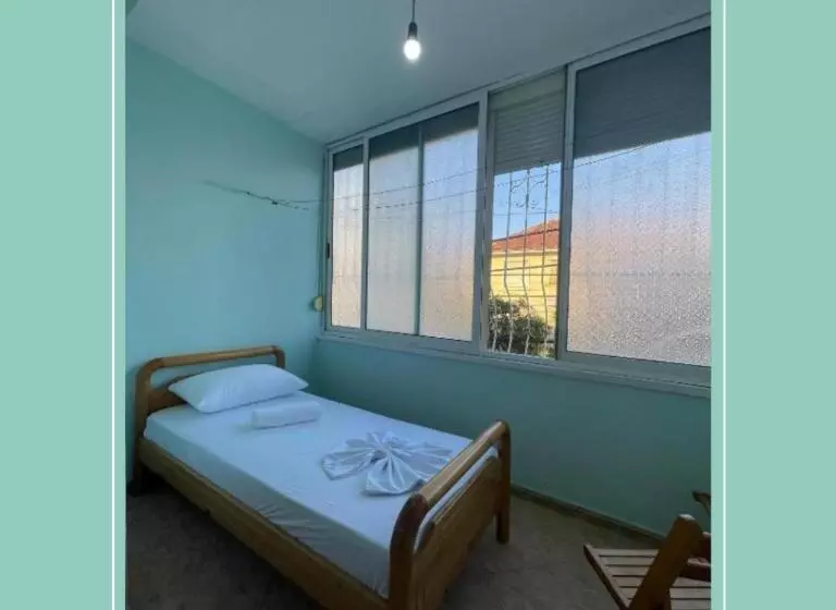 ペンション Neo Apartments
