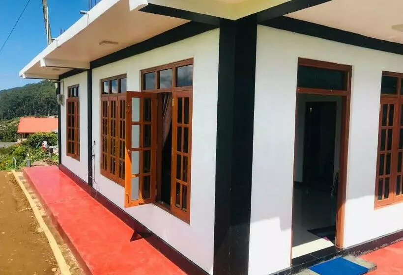 پانسیون Loversleap Bungalow