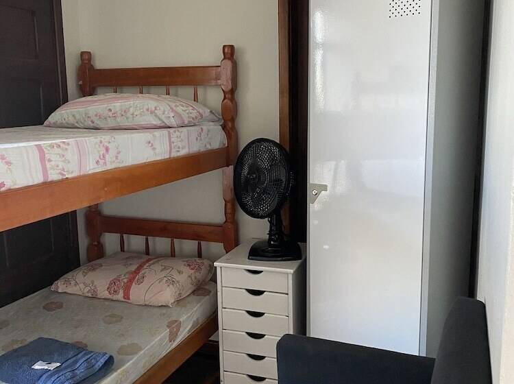 بنسيون Nova Pousada Consulado