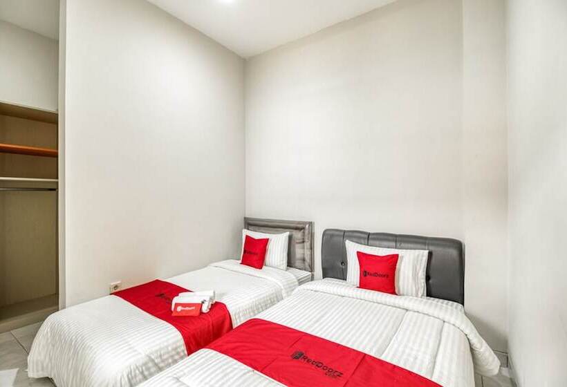 פנסיון Reddoorz Near Affandi Gejayan 2