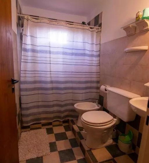 هاستل El Viejo Algarrobo   Hosteria Serrana