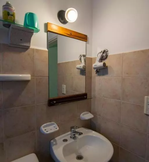 هاستل El Viejo Algarrobo   Hosteria Serrana