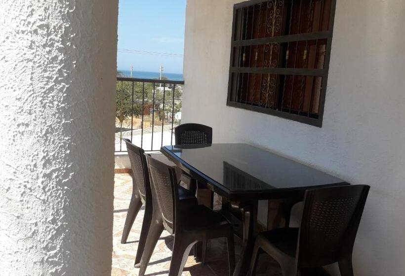 הוסטל Hostal Casa Yhoanny