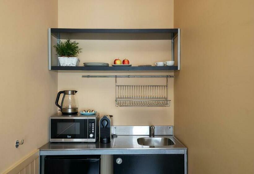 Bed and Breakfast Hostal Poblenou