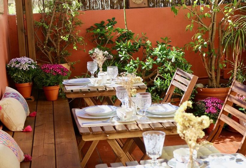 Bed and Breakfast Hostal Poblenou