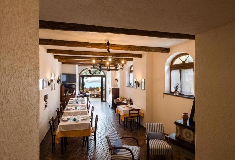 هتل Agriturismo Antico Casale Colli Di San Pietro