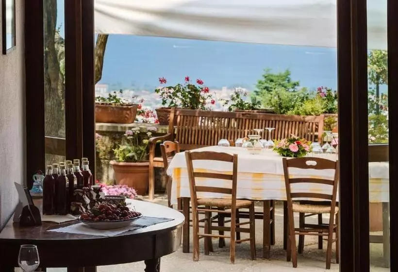 ホテル Agriturismo Antico Casale Colli Di San Pietro