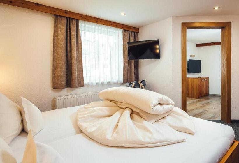 호텔 & Garni Das Köhle