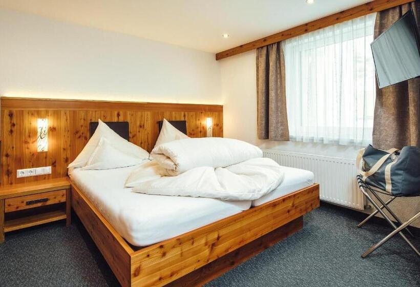 호텔 & Garni Das Köhle