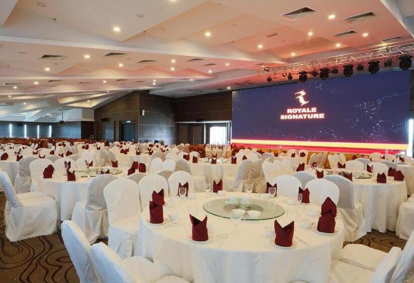 בית מלון כפרי Royale Signature