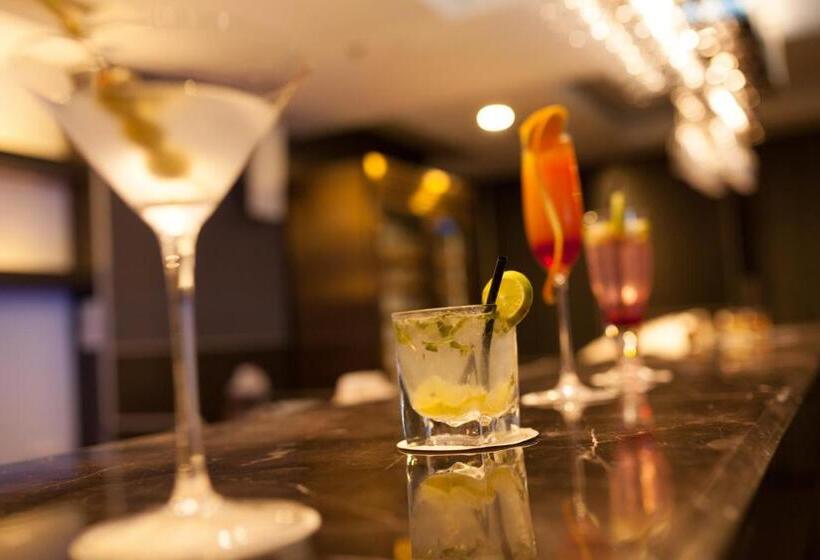 בית מלון כפרי Royale Signature